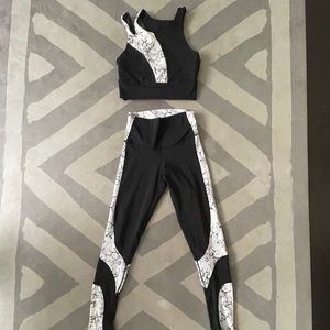 BIG SALE! Define Your Inspiration DYI black and white set!